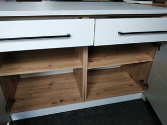 Kuchyňský ostrůvek Luxury 120 cm bílá artisan  - vnitřek