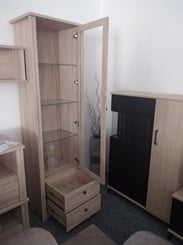 VITRÍNA ZORA F23 62/202/41 - otevřená vitrína