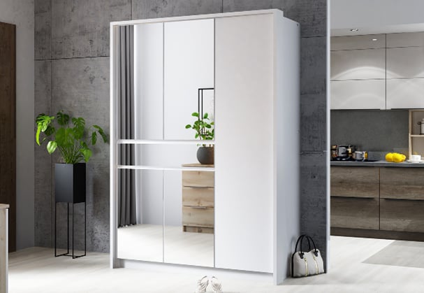 Šatní skříň Sofie 157/215/65 se zrcadlem 