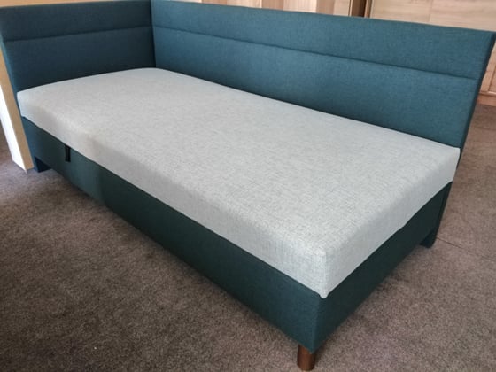 ČALOUNĚNÁ VÁLENDA S ČELY VARIO 