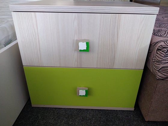 Mega výprodej noční stolek Pavlína 22 jasan,zelená 55x51x44