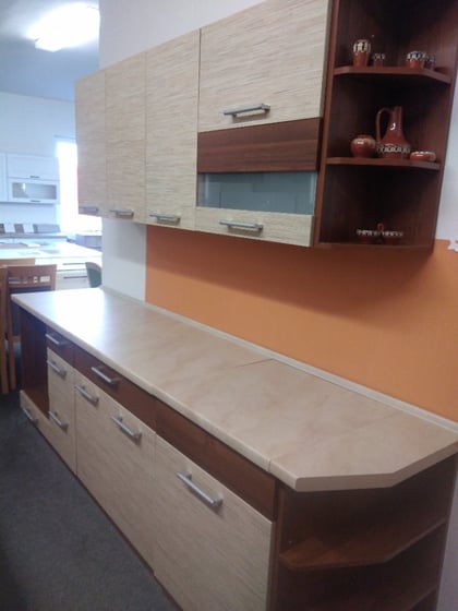 Kuchyně Lada 260 cm ořech mořská tráva